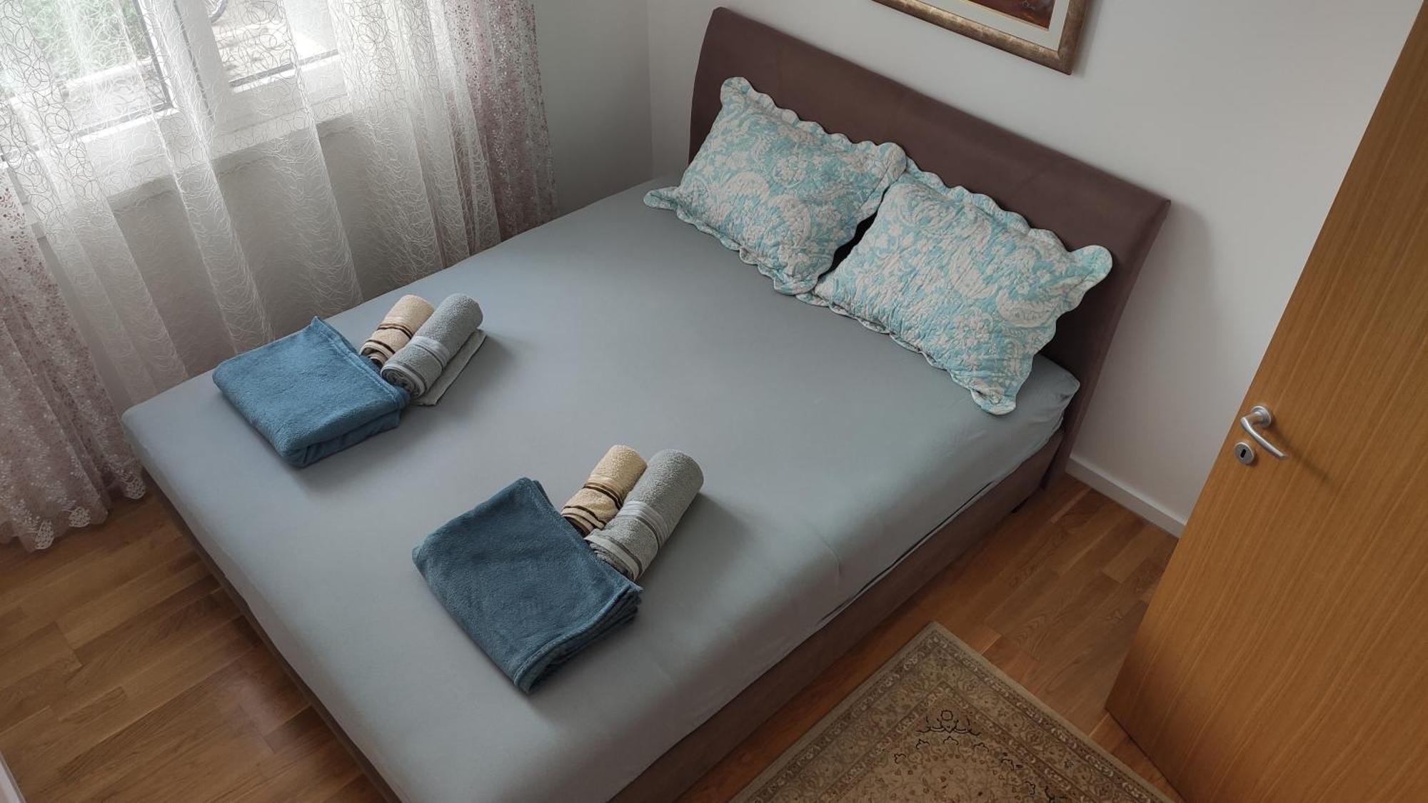 Jc10 Apartment 3 Bedroom, Free Parking, 73Sqm Novi Sad Exterior photo